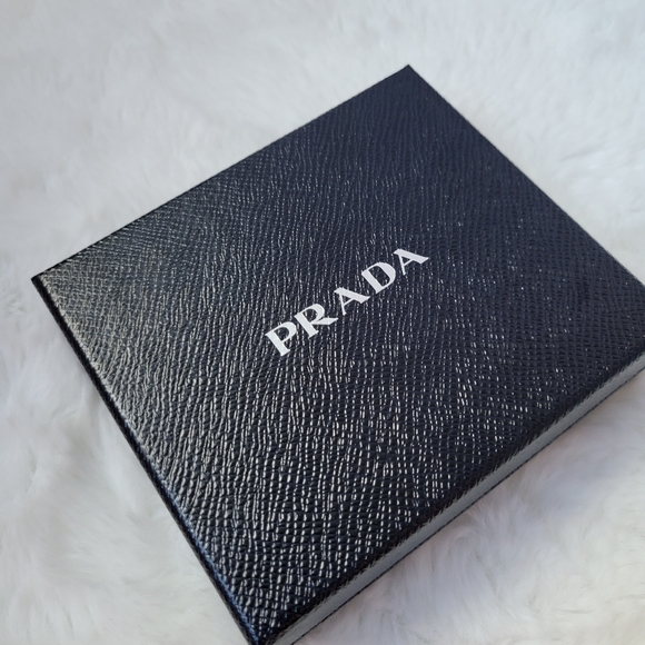 Prada bear keyring - Picture 8 of 9